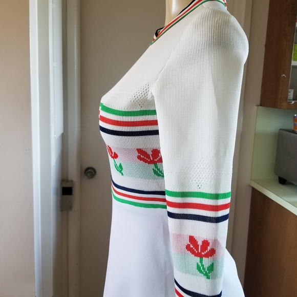 Vintage  Vicky Vaughn polyester  knitt white green red short 60s mini  dress - Picture 7 of 16